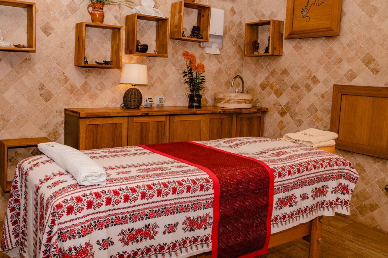 Country Spa Retreat Snagov Luaran gambar Massage table