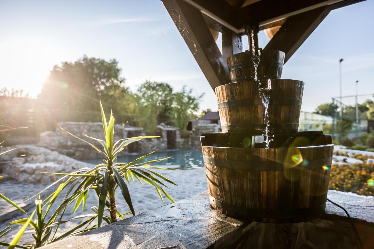 Country Spa Retreat Snagov Luaran gambar The Noria de los Tres Caños