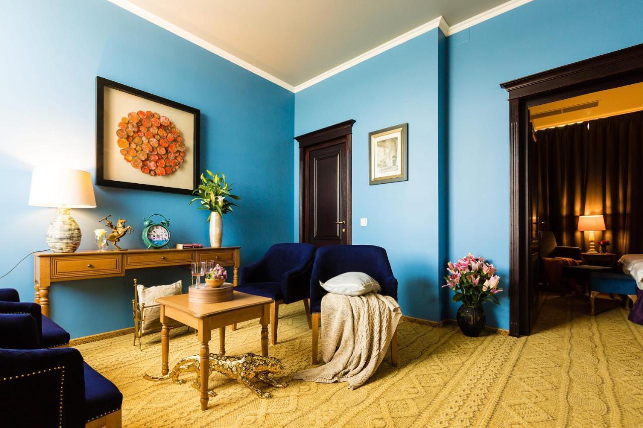 Country Spa Retreat Snagov Luaran gambar Interior of a suite